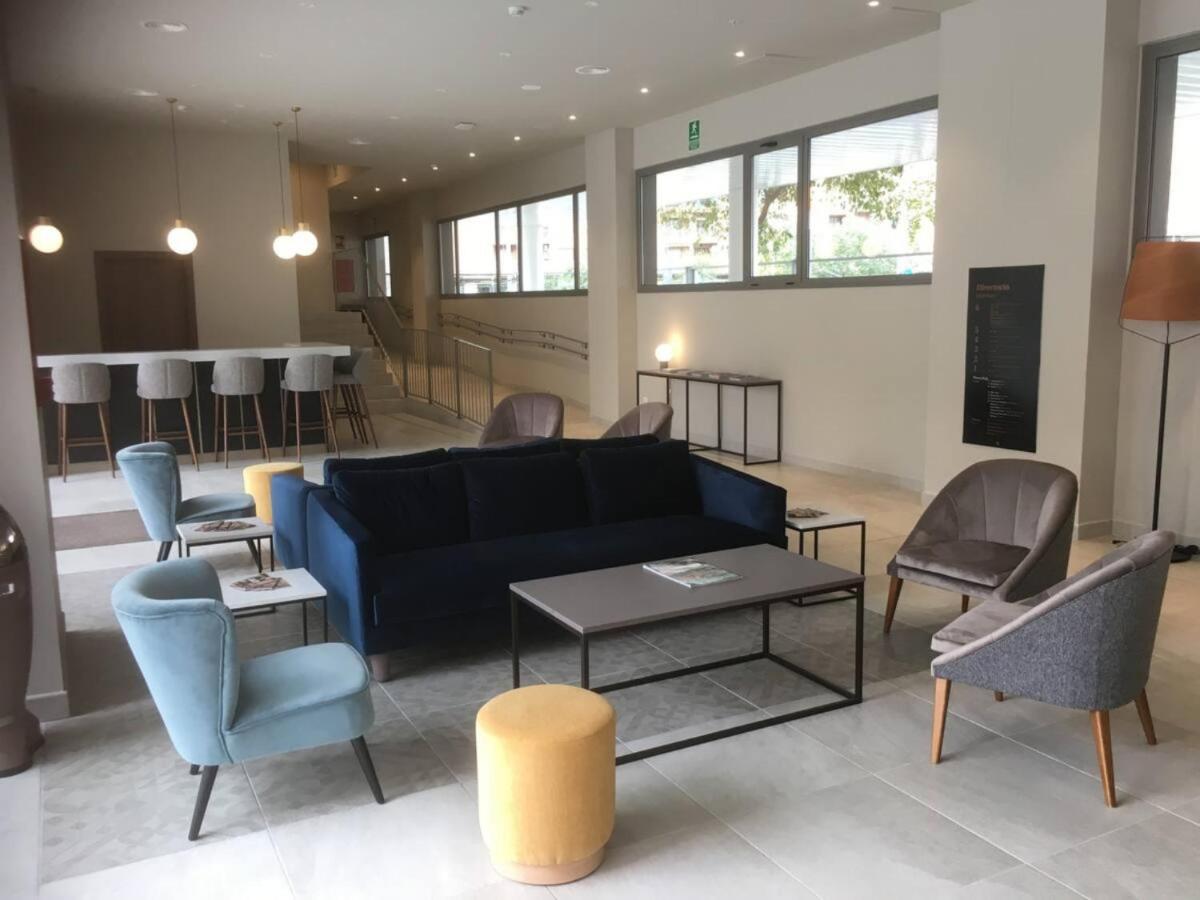 Livensa Living Studios Valencia Marina Real Hotel-Apartamento מראה חיצוני תמונה