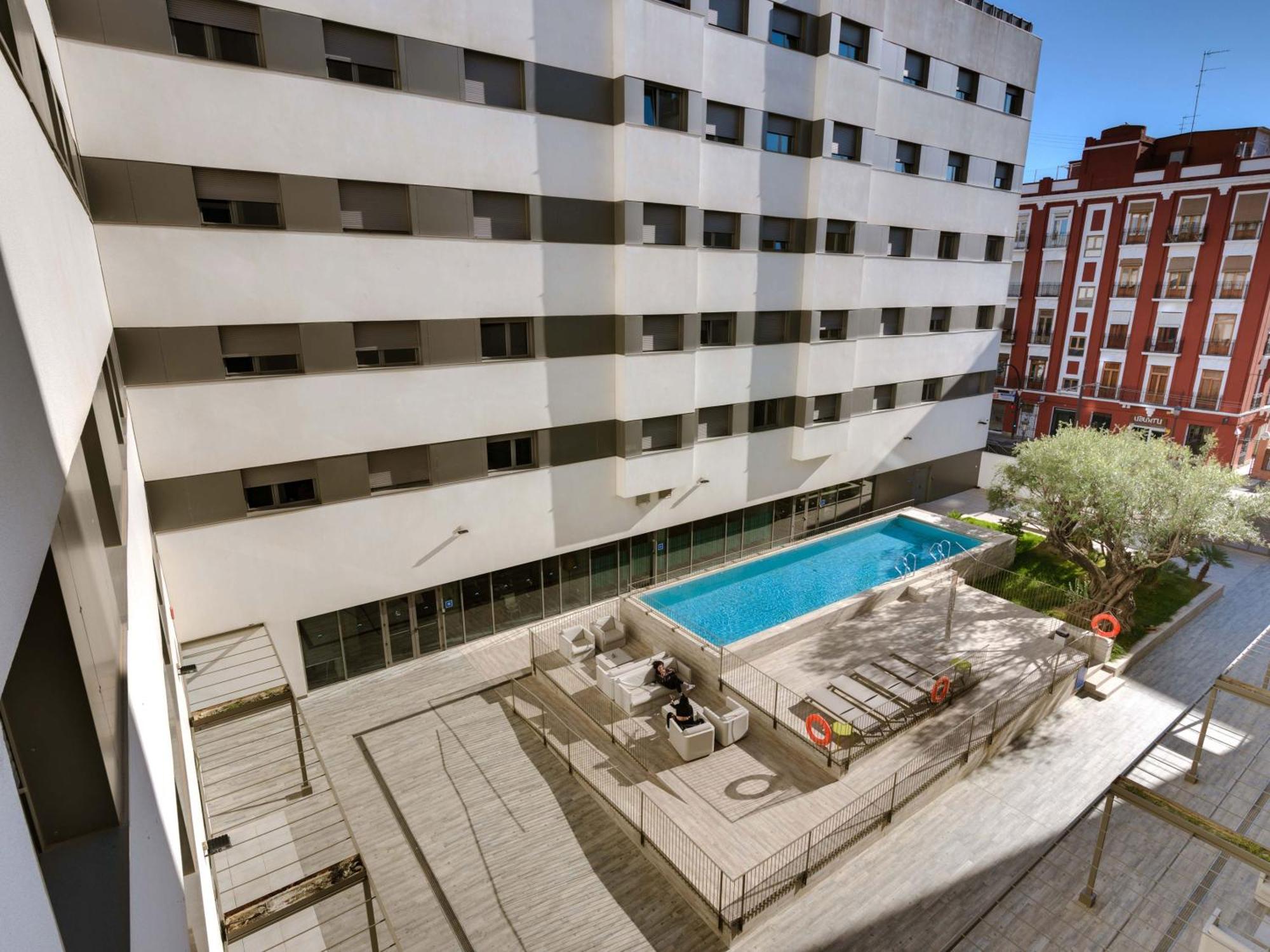 Livensa Living Studios Valencia Marina Real Hotel-Apartamento מראה חיצוני תמונה